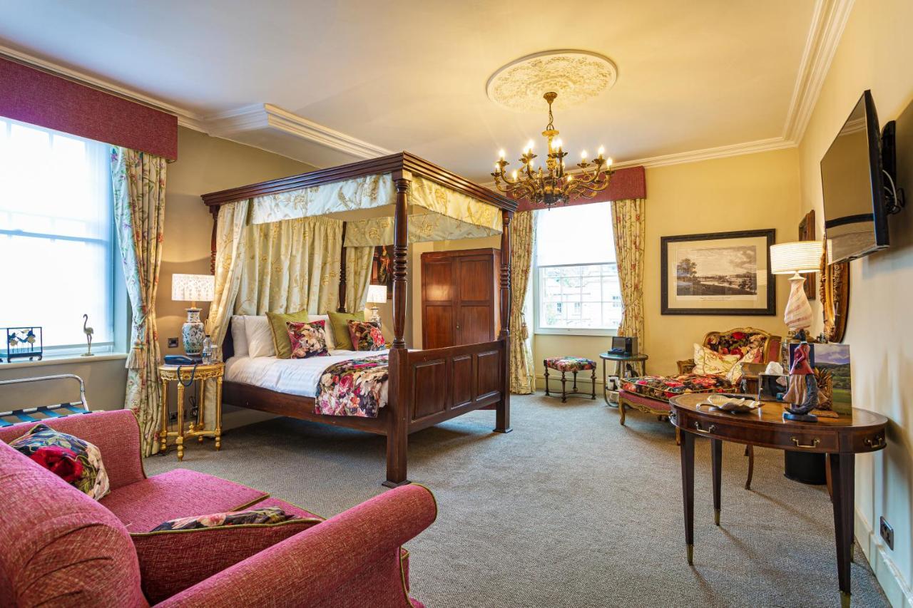 The Rutland Arms Hotel, Bakewell, Derbyshire Eksteriør billede
