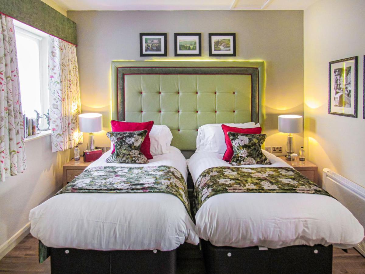 The Rutland Arms Hotel, Bakewell, Derbyshire Eksteriør billede