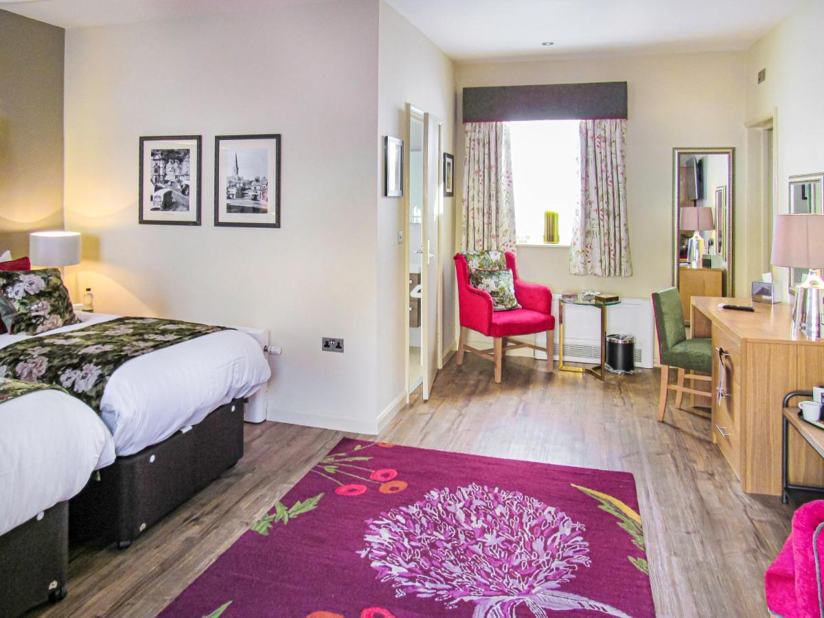 The Rutland Arms Hotel, Bakewell, Derbyshire Eksteriør billede