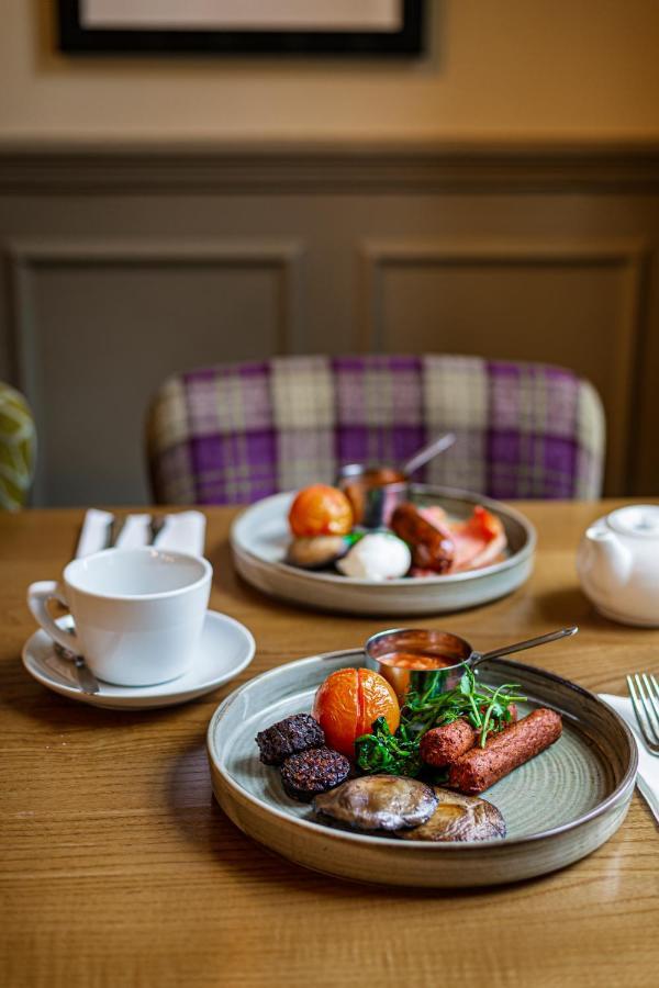 The Rutland Arms Hotel, Bakewell, Derbyshire Eksteriør billede
