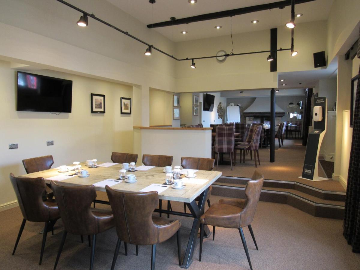 The Rutland Arms Hotel, Bakewell, Derbyshire Eksteriør billede