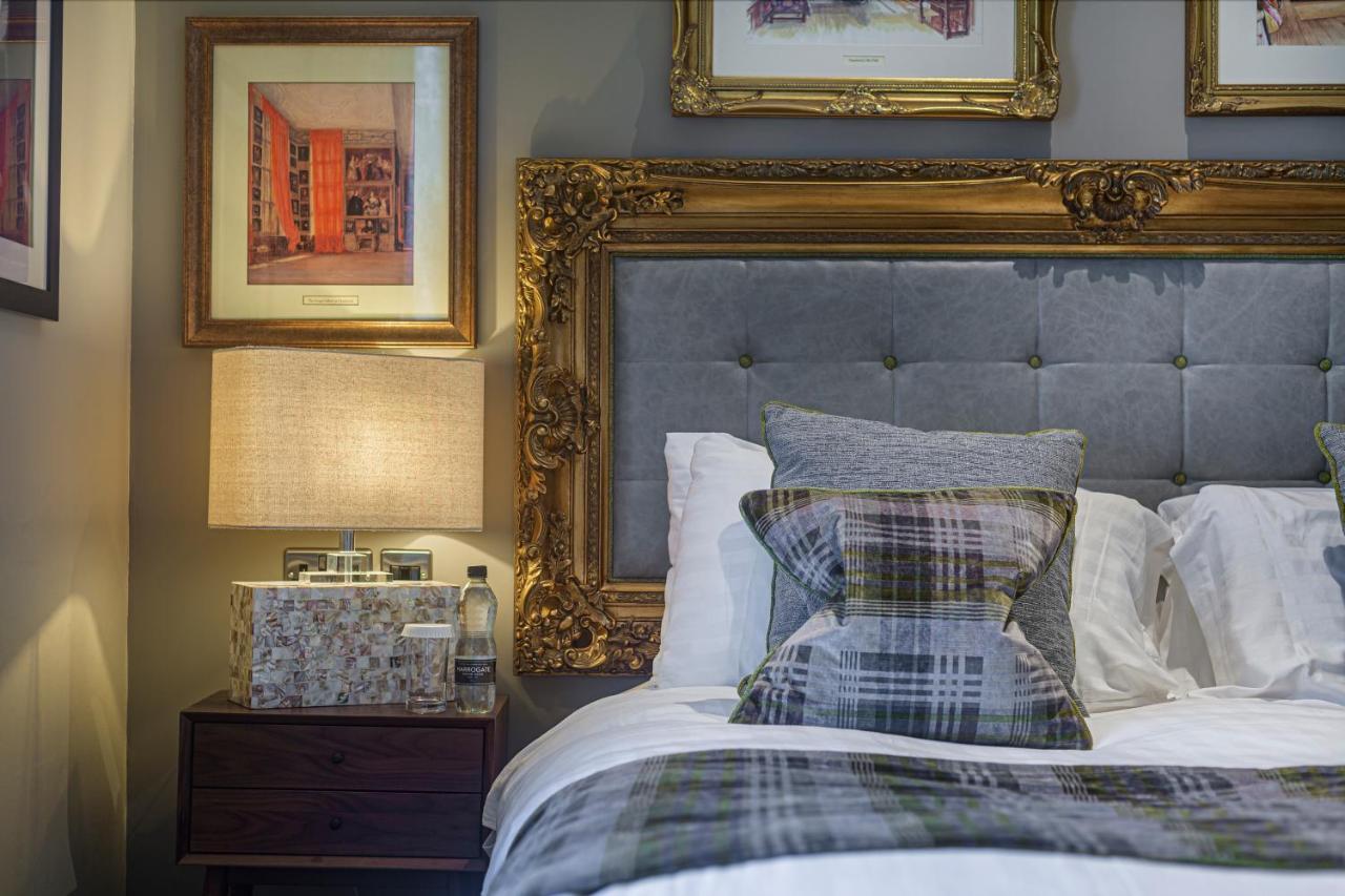 The Rutland Arms Hotel, Bakewell, Derbyshire Eksteriør billede