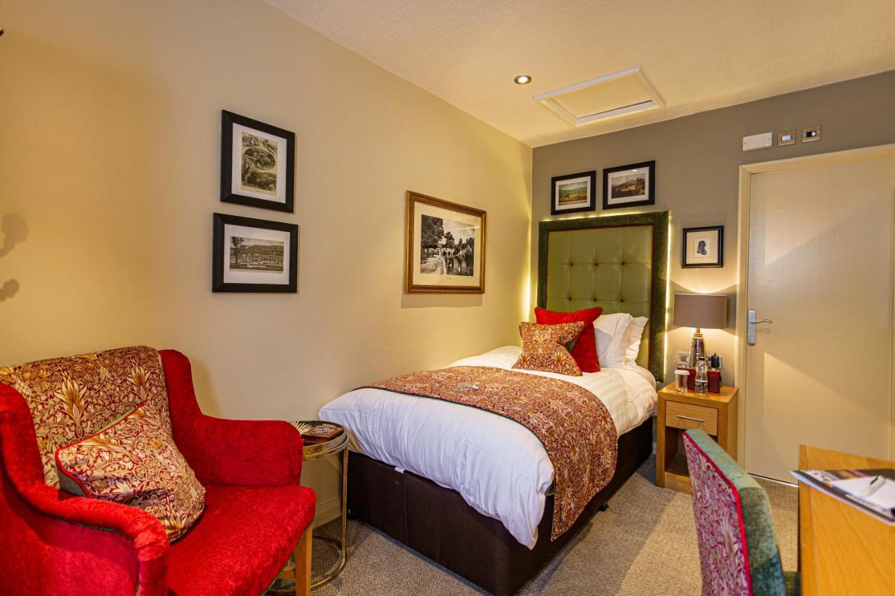 The Rutland Arms Hotel, Bakewell, Derbyshire Eksteriør billede