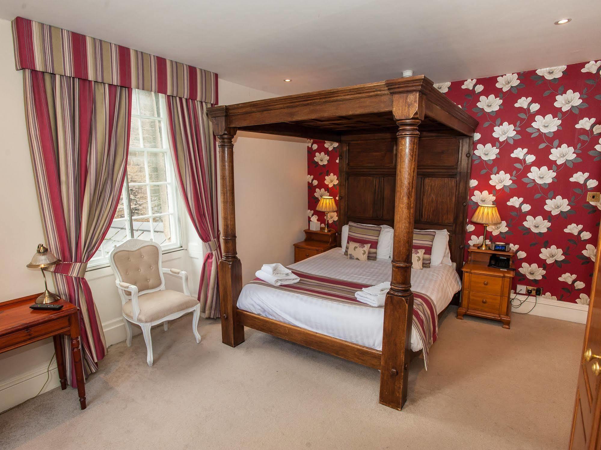 The Rutland Arms Hotel, Bakewell, Derbyshire Eksteriør billede