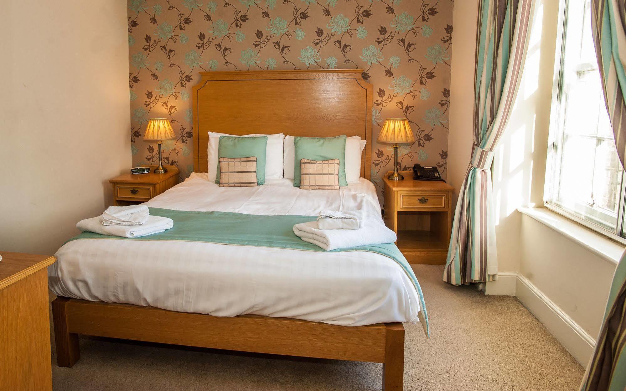 The Rutland Arms Hotel, Bakewell, Derbyshire Eksteriør billede